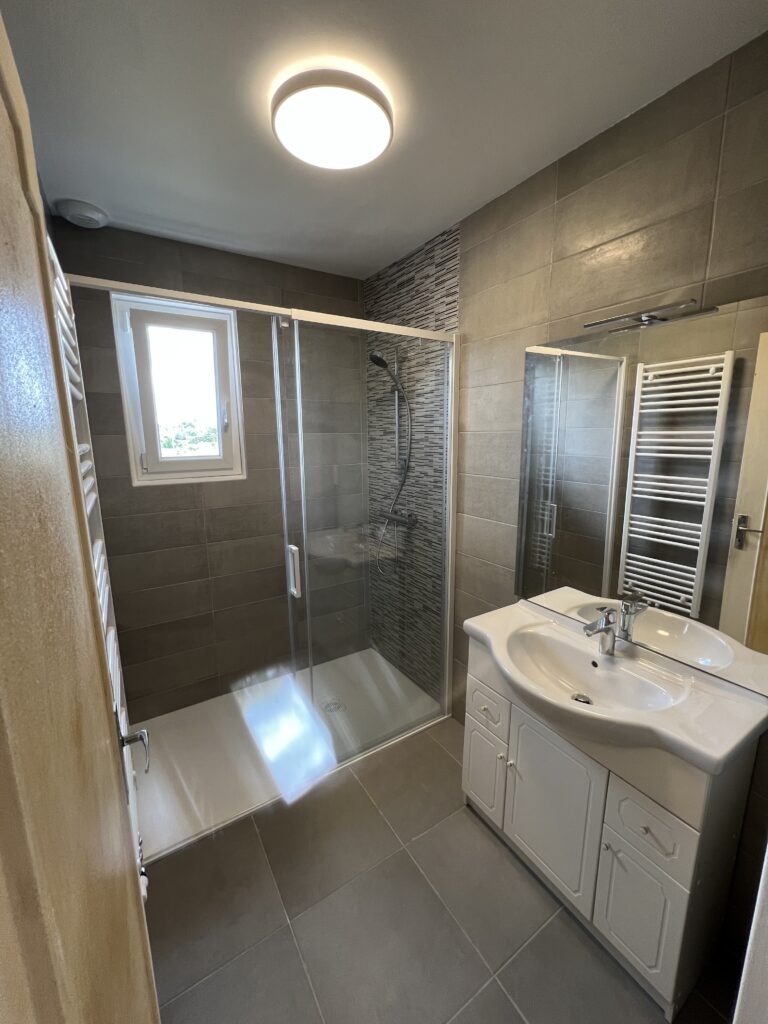 Refaire sa salle de bain - CIVENS