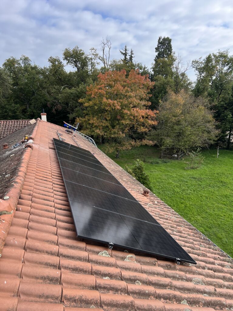 Panneaux photovoltaïques en autoconsommation - ST ETIENNE LE MOLARD