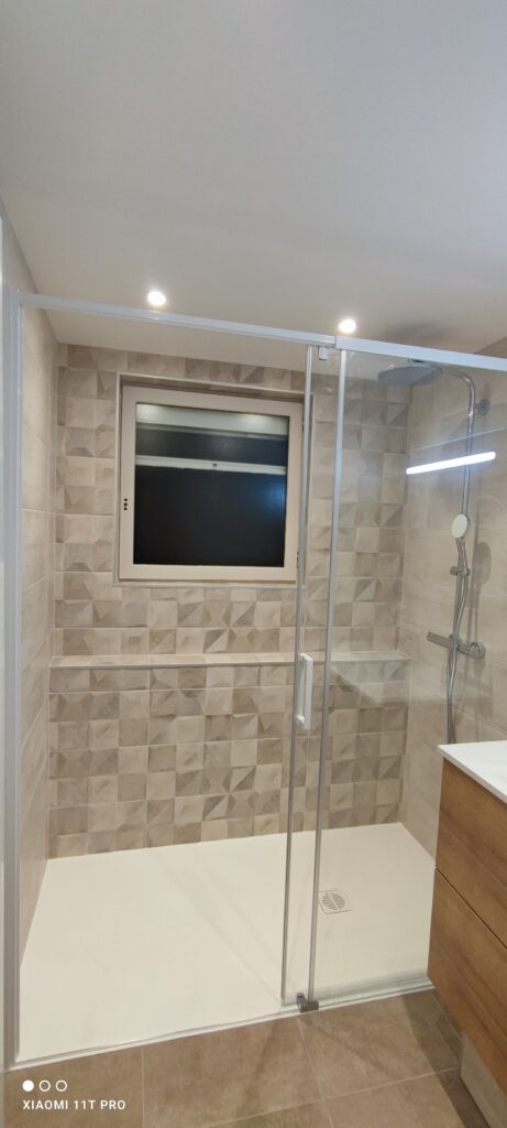 remplacement-baignoire-par-douche-JAS